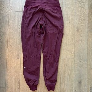dance studio mid-rise jogger